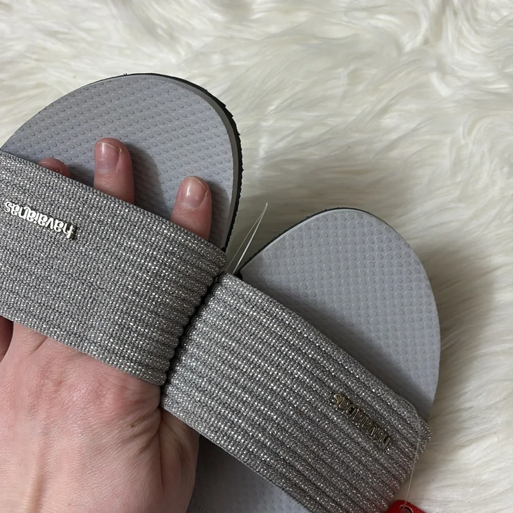 NWT Havaianas Silver Sparkly Slip On Sandals Size 11/12W